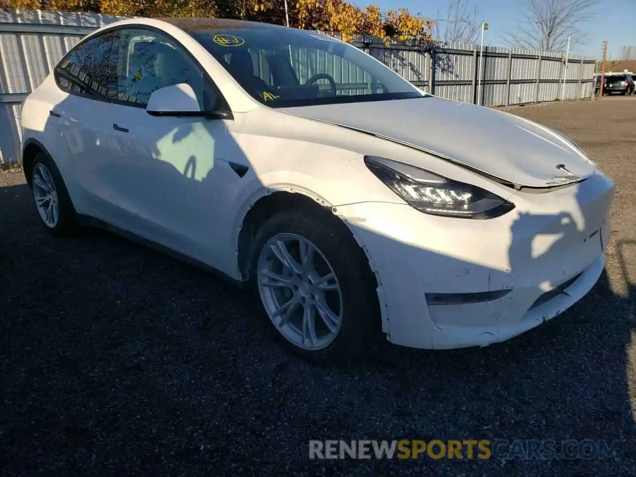 1 Photograph of a damaged car 5YJYGDEE0LF044533 TESLA MODEL Y 2020