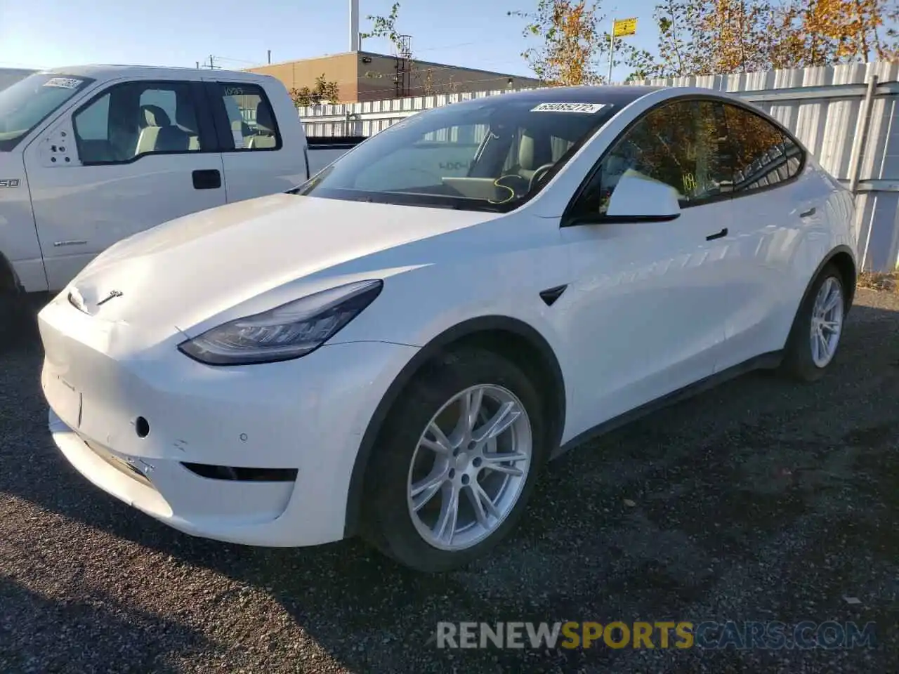 2 Photograph of a damaged car 5YJYGDEE0LF044533 TESLA MODEL Y 2020