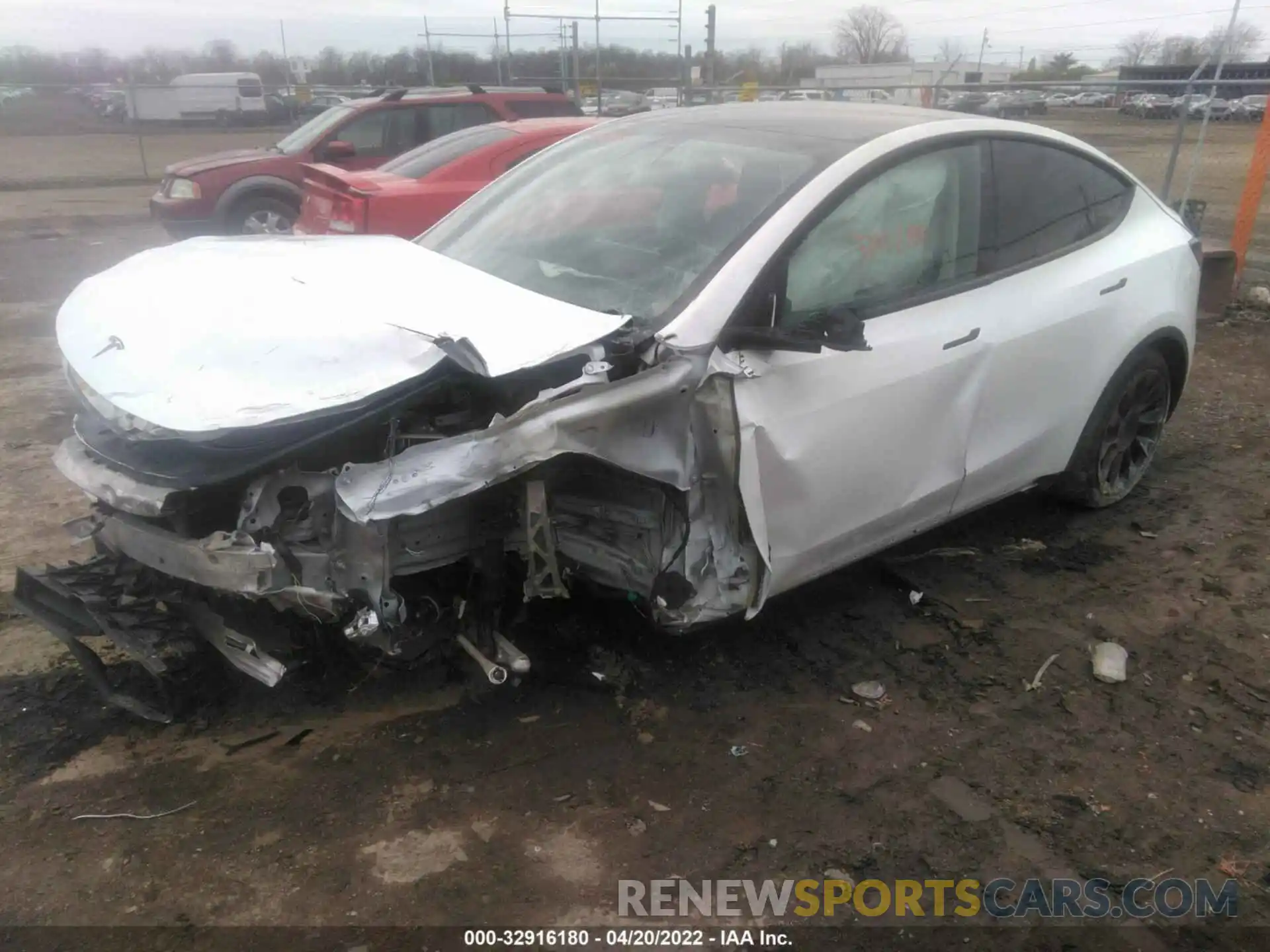 2 Photograph of a damaged car 5YJYGDEE0LF048324 TESLA MODEL Y 2020