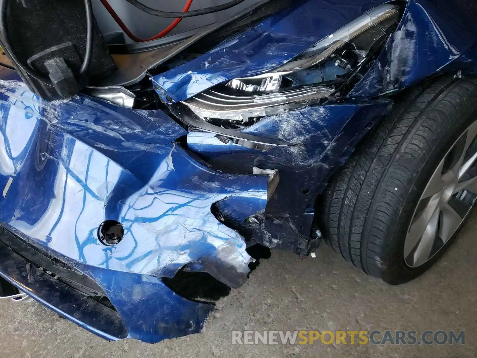 9 Photograph of a damaged car 5YJYGDEE0LF049960 TESLA MODEL Y 2020