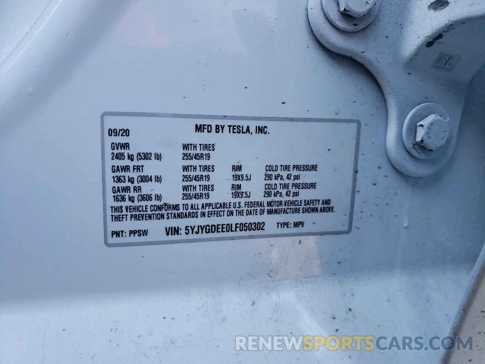 10 Photograph of a damaged car 5YJYGDEE0LF050302 TESLA MODEL Y 2020