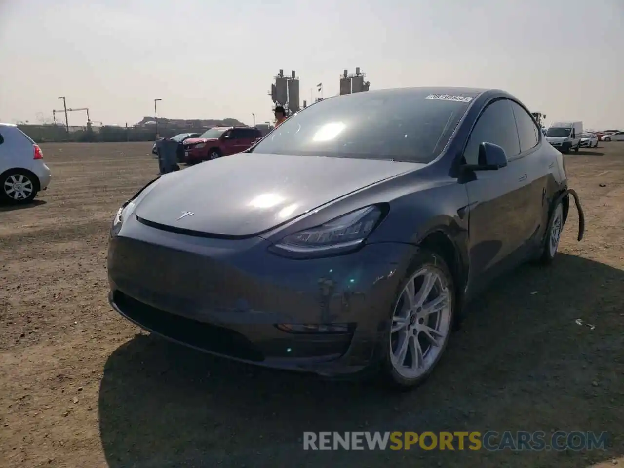 2 Photograph of a damaged car 5YJYGDEE0LF050512 TESLA MODEL Y 2020