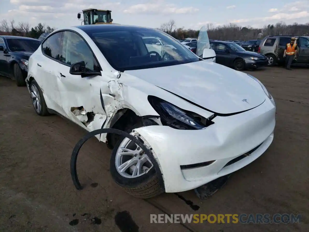 1 Photograph of a damaged car 5YJYGDEE1LF009354 TESLA MODEL Y 2020