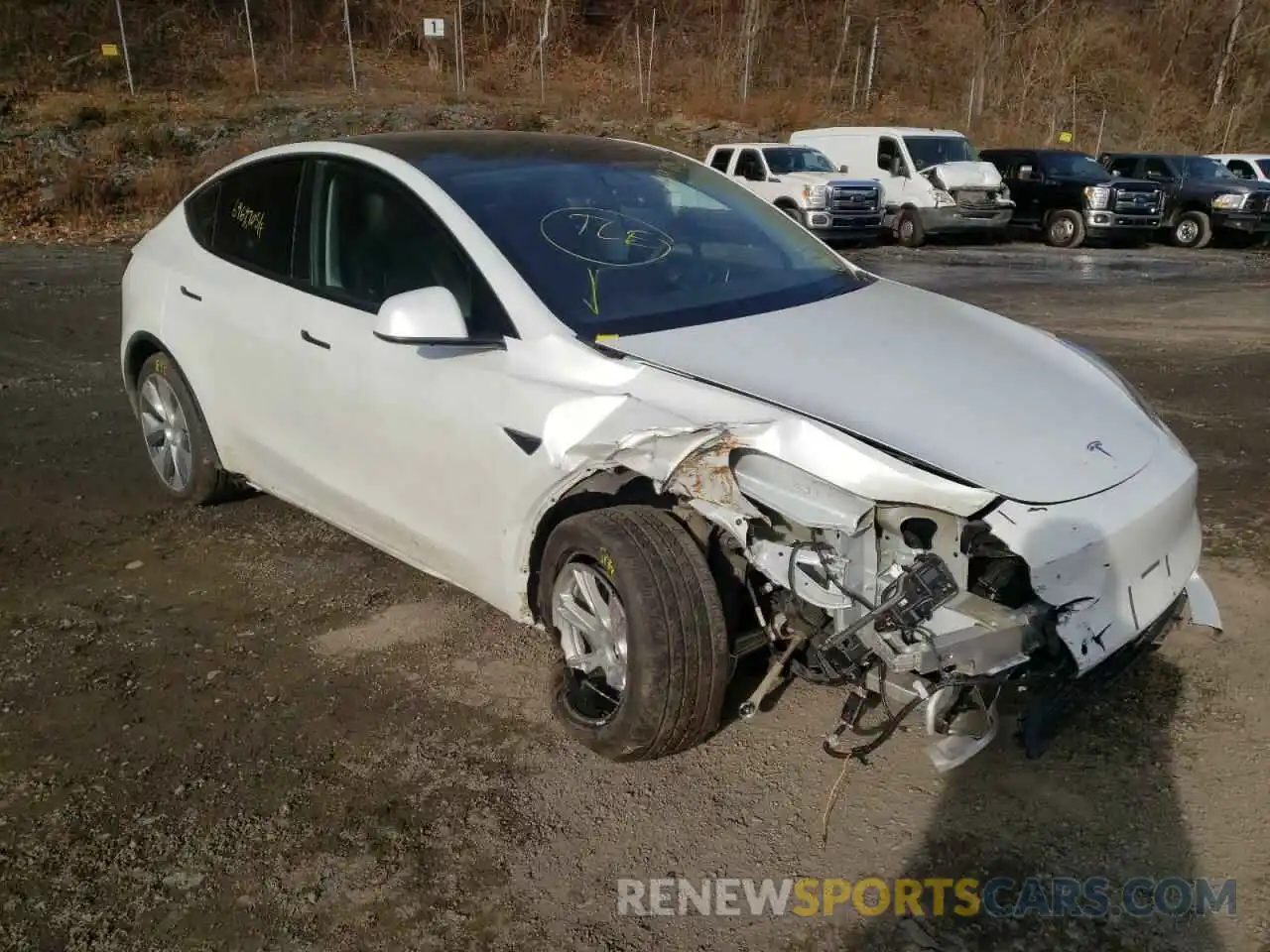 1 Photograph of a damaged car 5YJYGDEE1LF009645 TESLA MODEL Y 2020