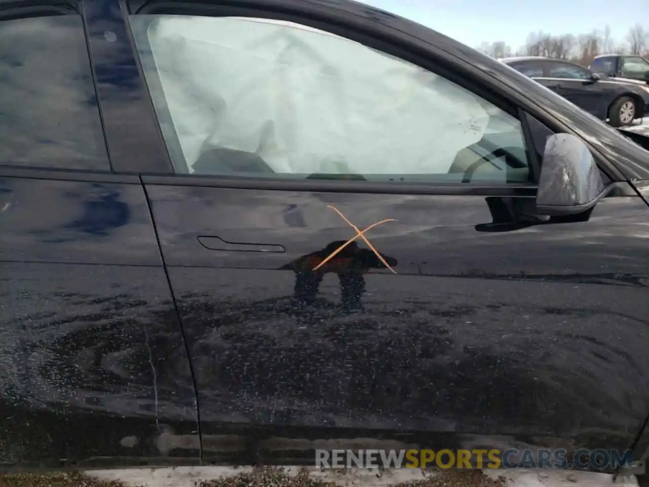 5 Photograph of a damaged car 5YJYGDEE1LF016112 TESLA MODEL Y 2020