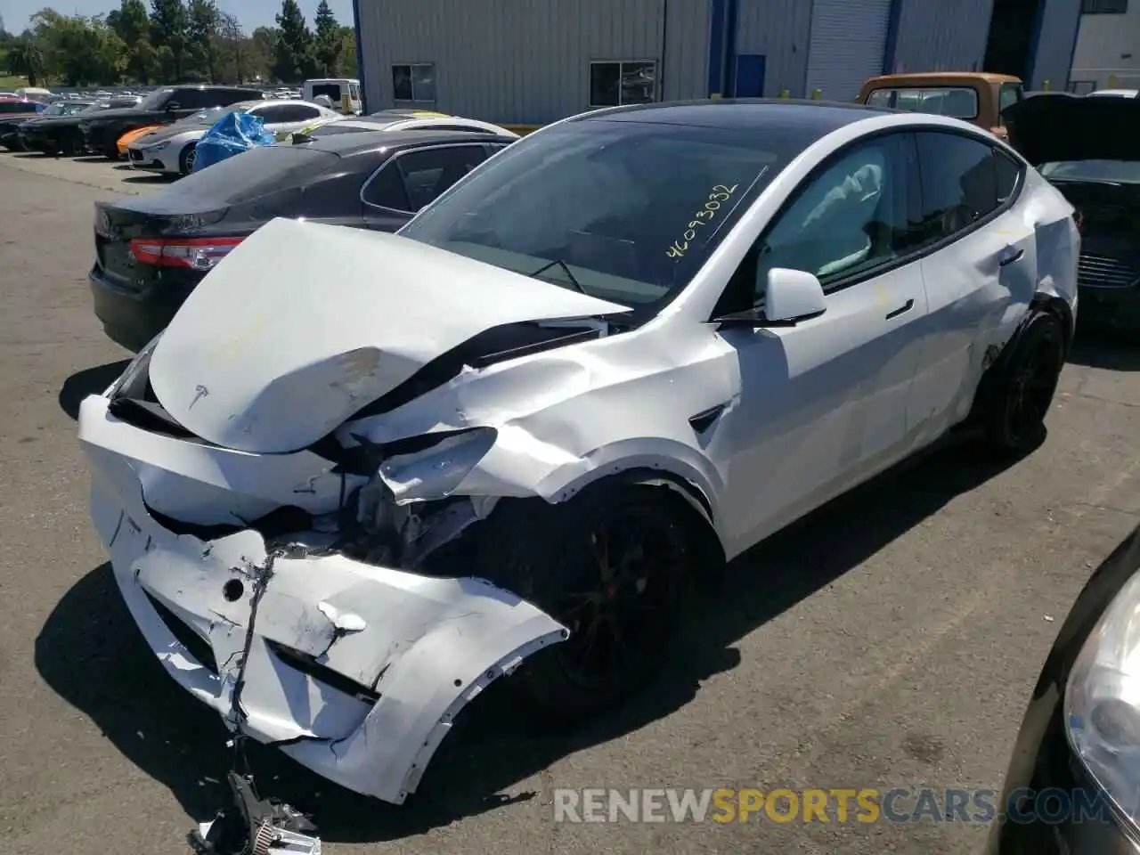 2 Photograph of a damaged car 5YJYGDEE1LF025263 TESLA MODEL Y 2020