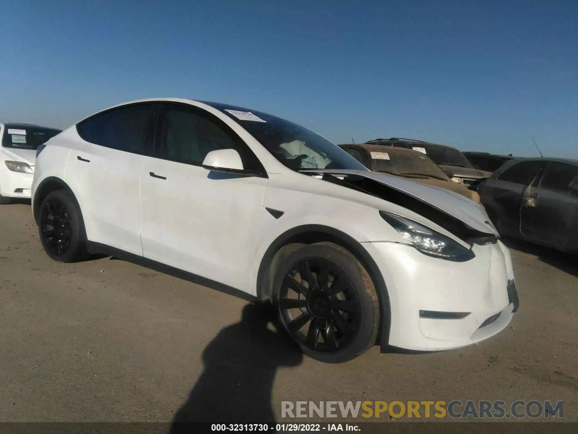 1 Photograph of a damaged car 5YJYGDEE1LF032875 TESLA MODEL Y 2020