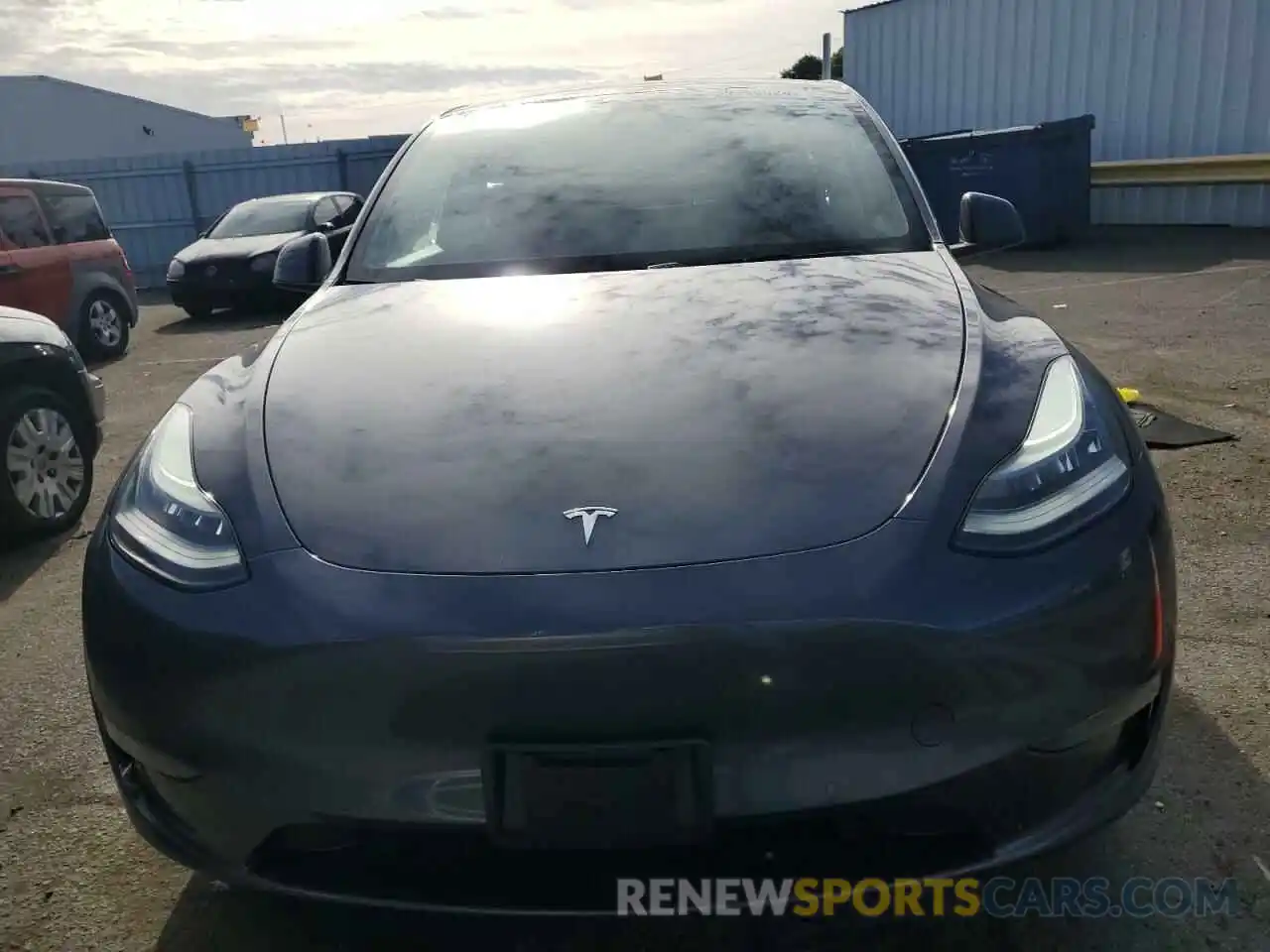 5 Photograph of a damaged car 5YJYGDEE1LF033217 TESLA MODEL Y 2020