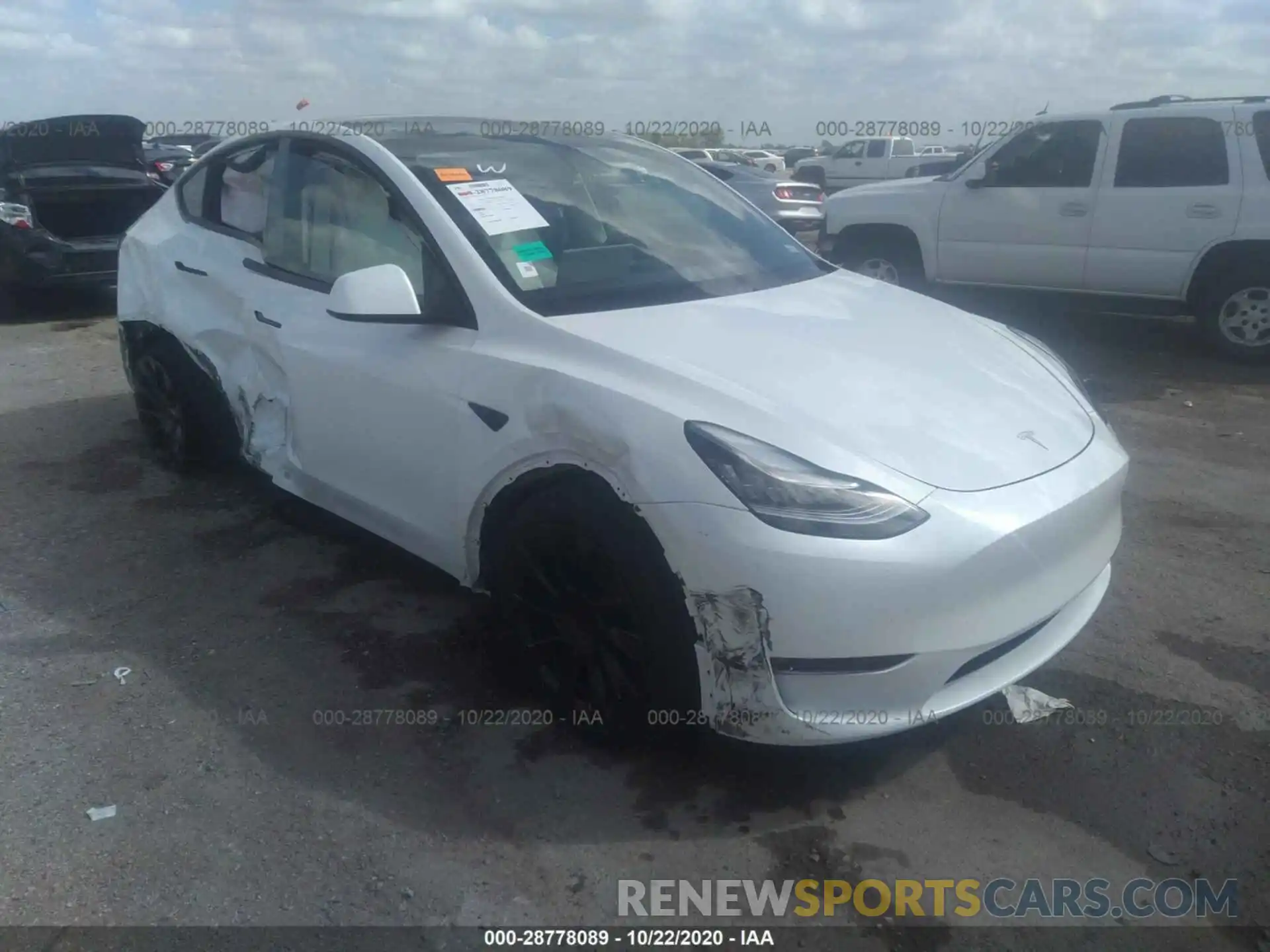 1 Photograph of a damaged car 5YJYGDEE1LF034254 TESLA MODEL Y 2020