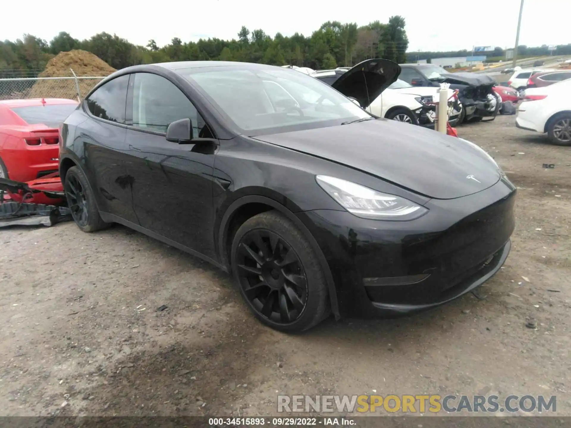 1 Photograph of a damaged car 5YJYGDEE1LF040698 TESLA MODEL Y 2020