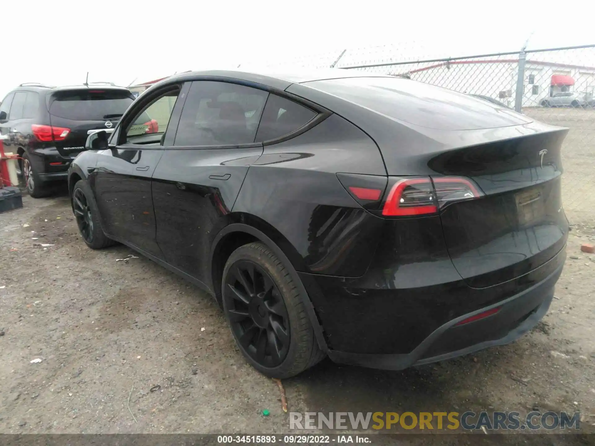 3 Photograph of a damaged car 5YJYGDEE1LF040698 TESLA MODEL Y 2020