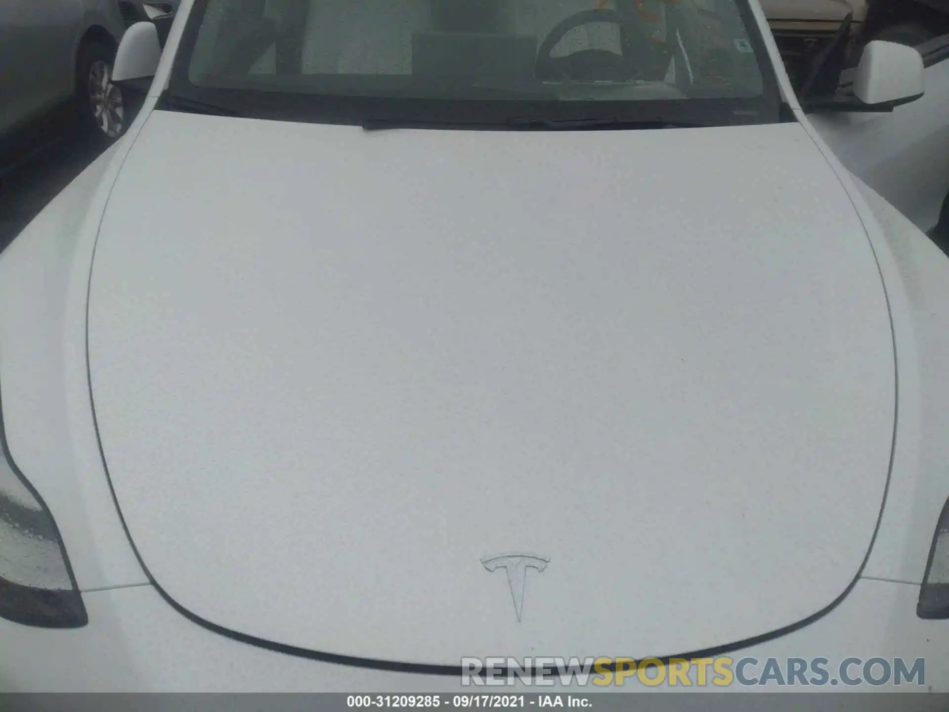 10 Photograph of a damaged car 5YJYGDEE1LF041463 TESLA MODEL Y 2020