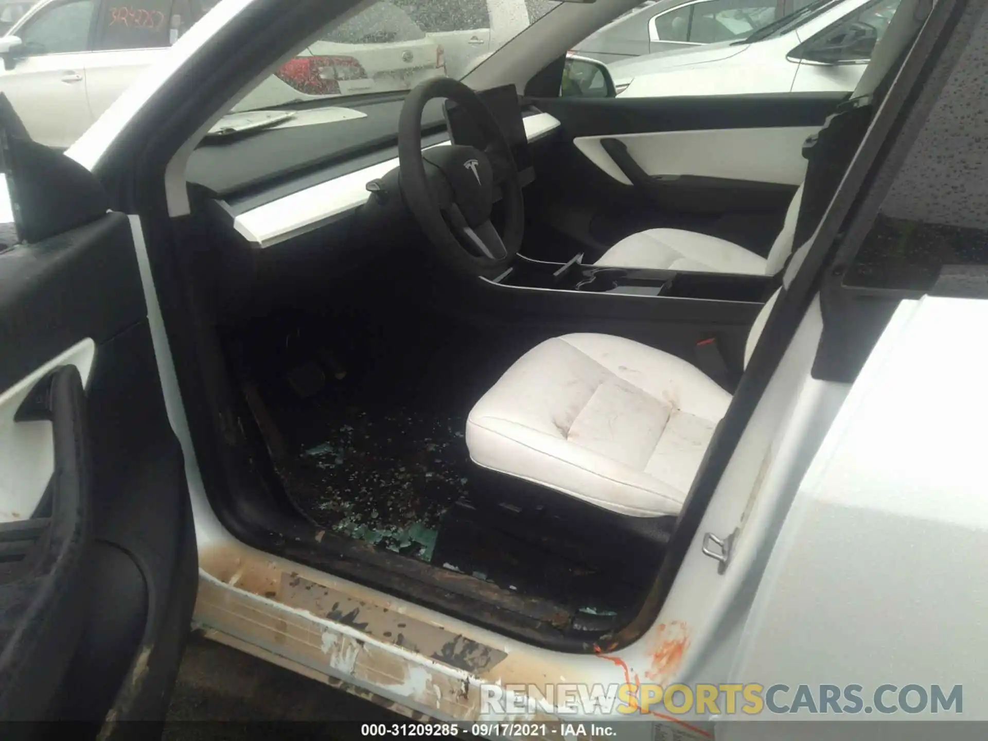 5 Photograph of a damaged car 5YJYGDEE1LF041463 TESLA MODEL Y 2020