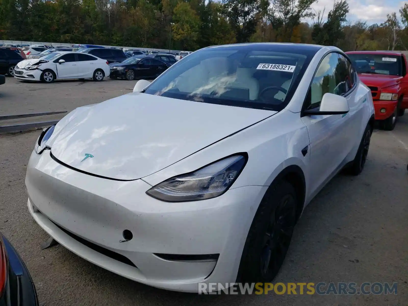 2 Photograph of a damaged car 5YJYGDEE1LF042709 TESLA MODEL Y 2020