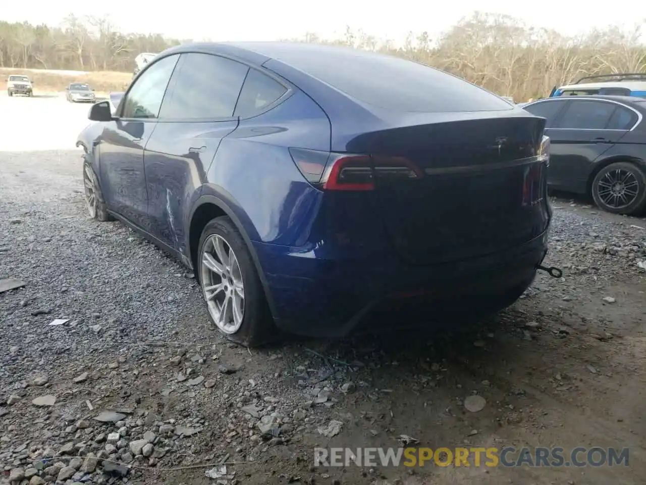 3 Фотография поврежденного автомобиля 5YJYGDEE1LF044332 TESLA MODEL Y 2020