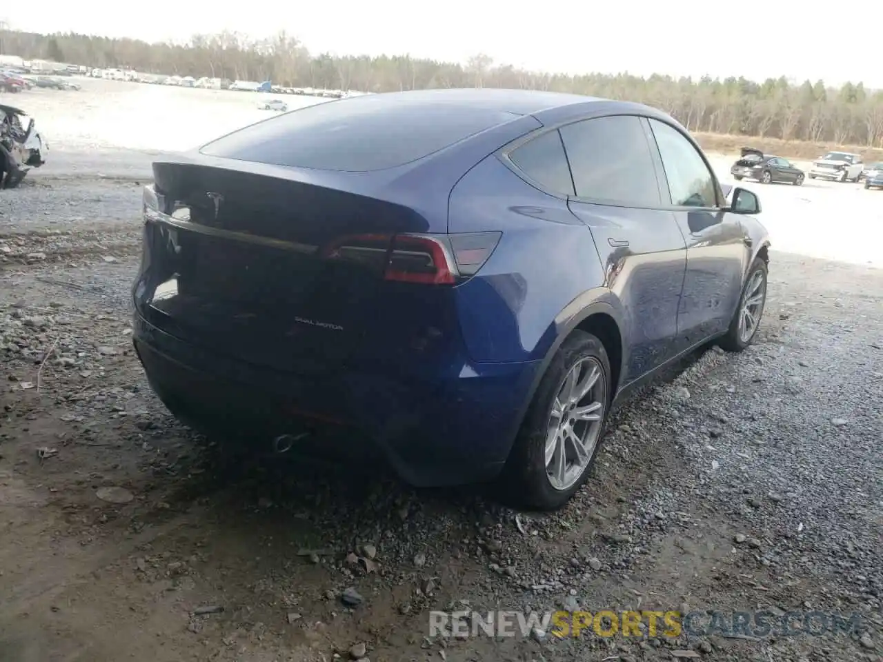 4 Photograph of a damaged car 5YJYGDEE1LF044332 TESLA MODEL Y 2020