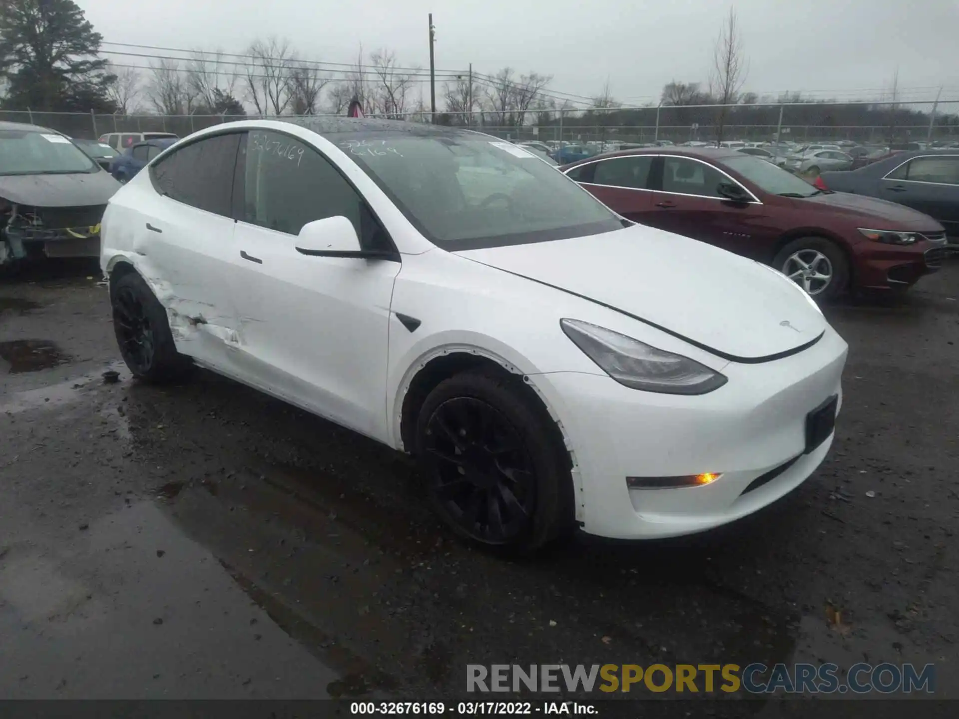 1 Фотография поврежденного автомобиля 5YJYGDEE1LF045576 TESLA MODEL Y 2020