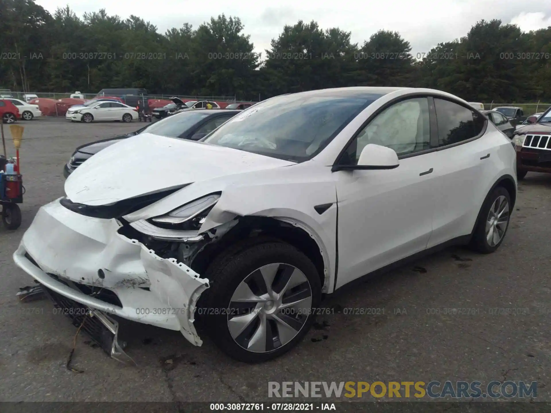 2 Photograph of a damaged car 5YJYGDEE1LF049837 TESLA MODEL Y 2020