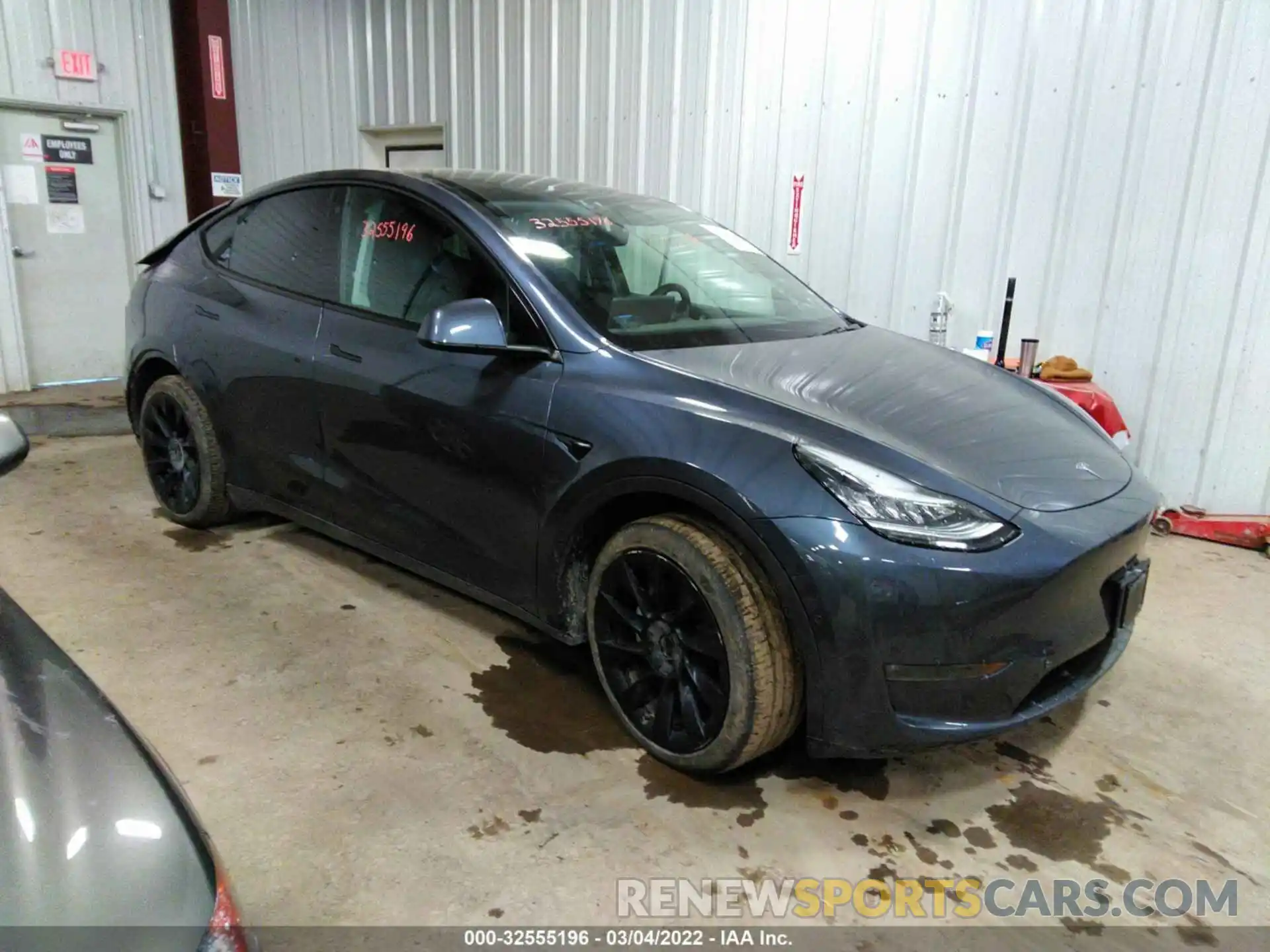 1 Фотография поврежденного автомобиля 5YJYGDEE2LF008231 TESLA MODEL Y 2020