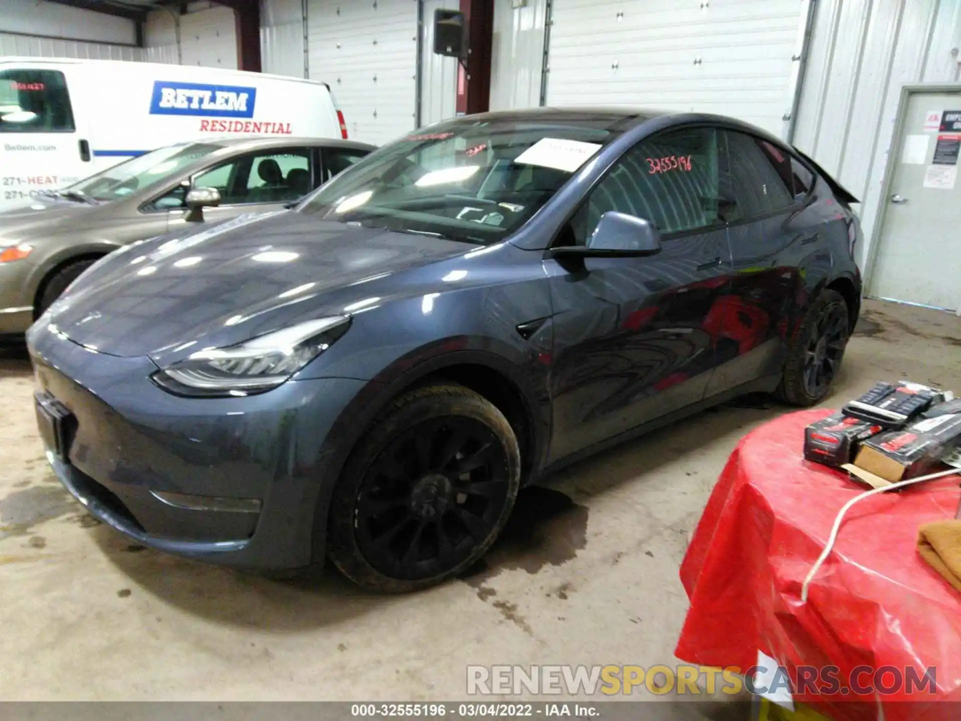 2 Фотография поврежденного автомобиля 5YJYGDEE2LF008231 TESLA MODEL Y 2020