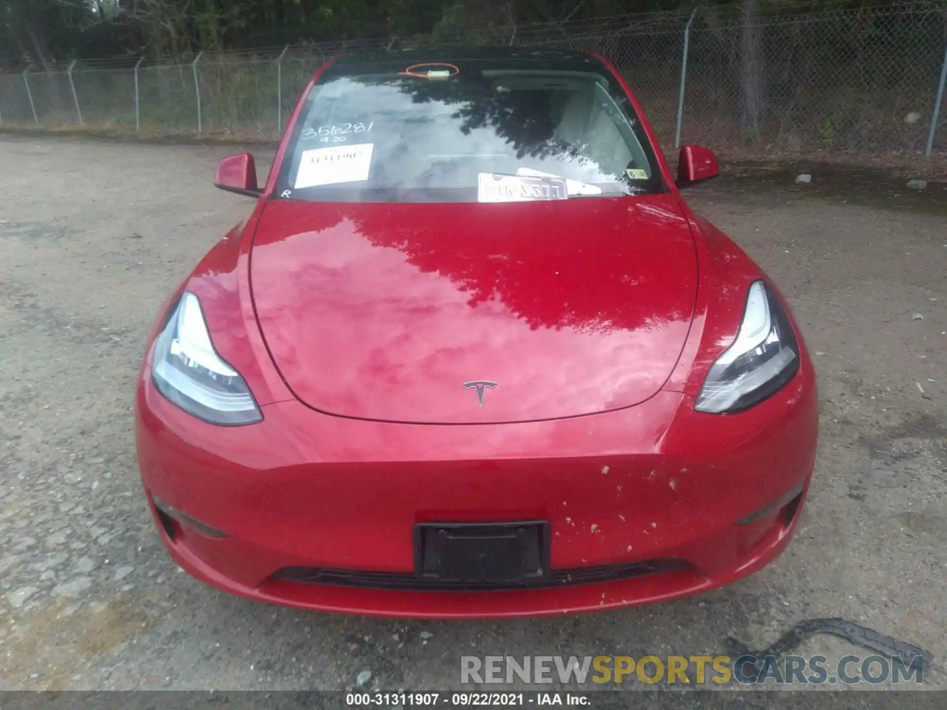 10 Photograph of a damaged car 5YJYGDEE2LF008262 TESLA MODEL Y 2020