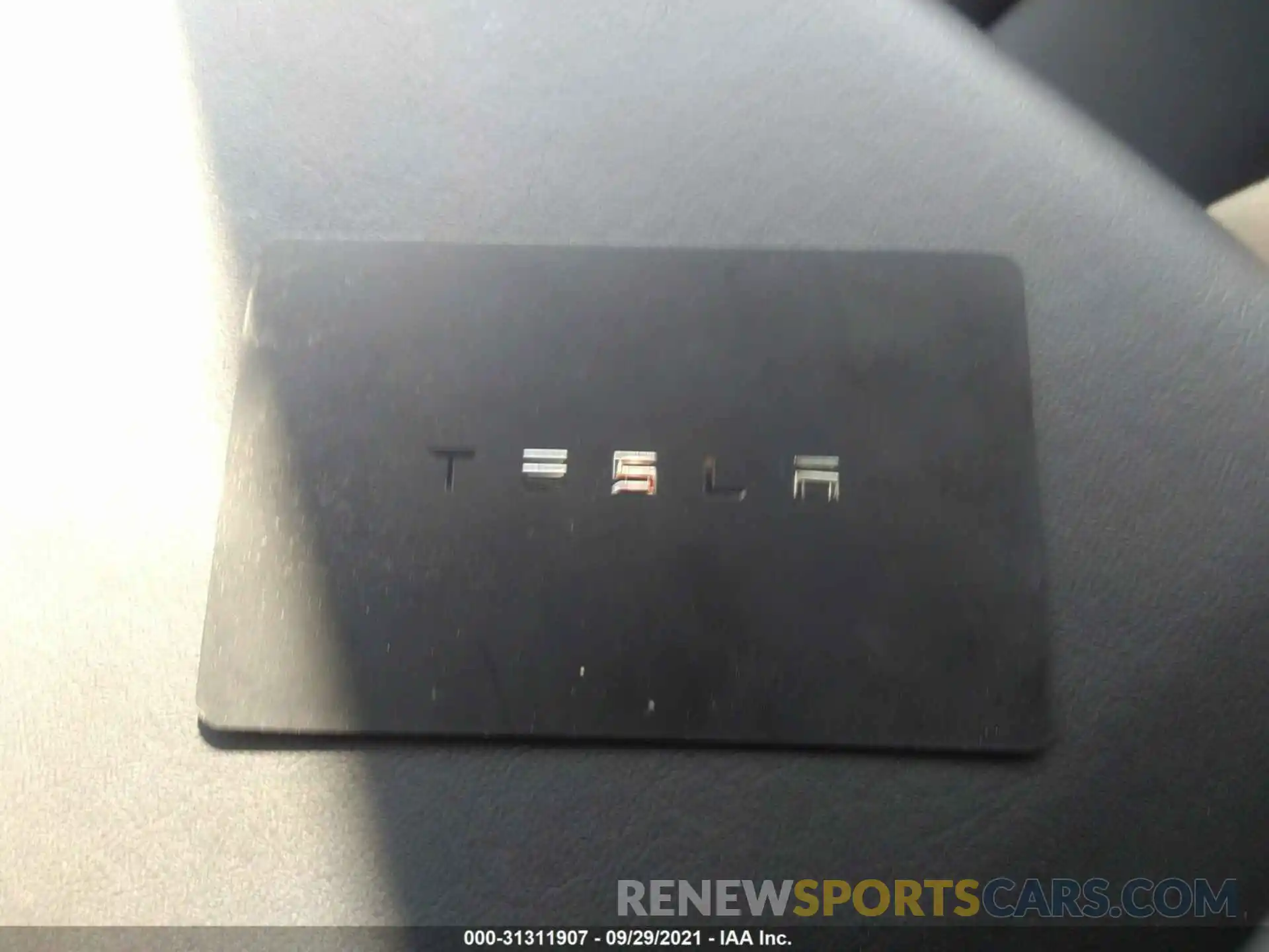 11 Photograph of a damaged car 5YJYGDEE2LF008262 TESLA MODEL Y 2020