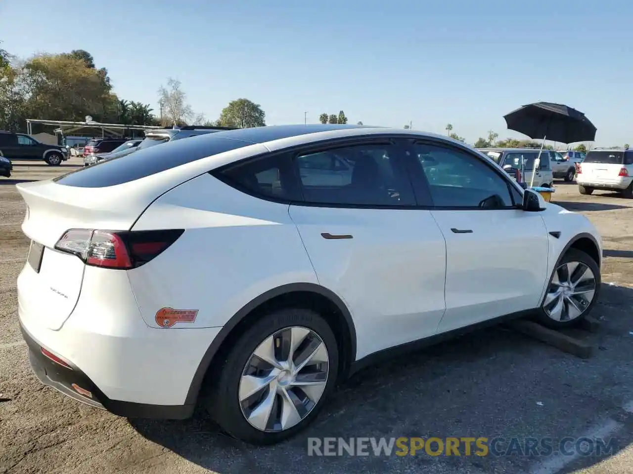 3 Photograph of a damaged car 5YJYGDEE2LF010805 TESLA MODEL Y 2020