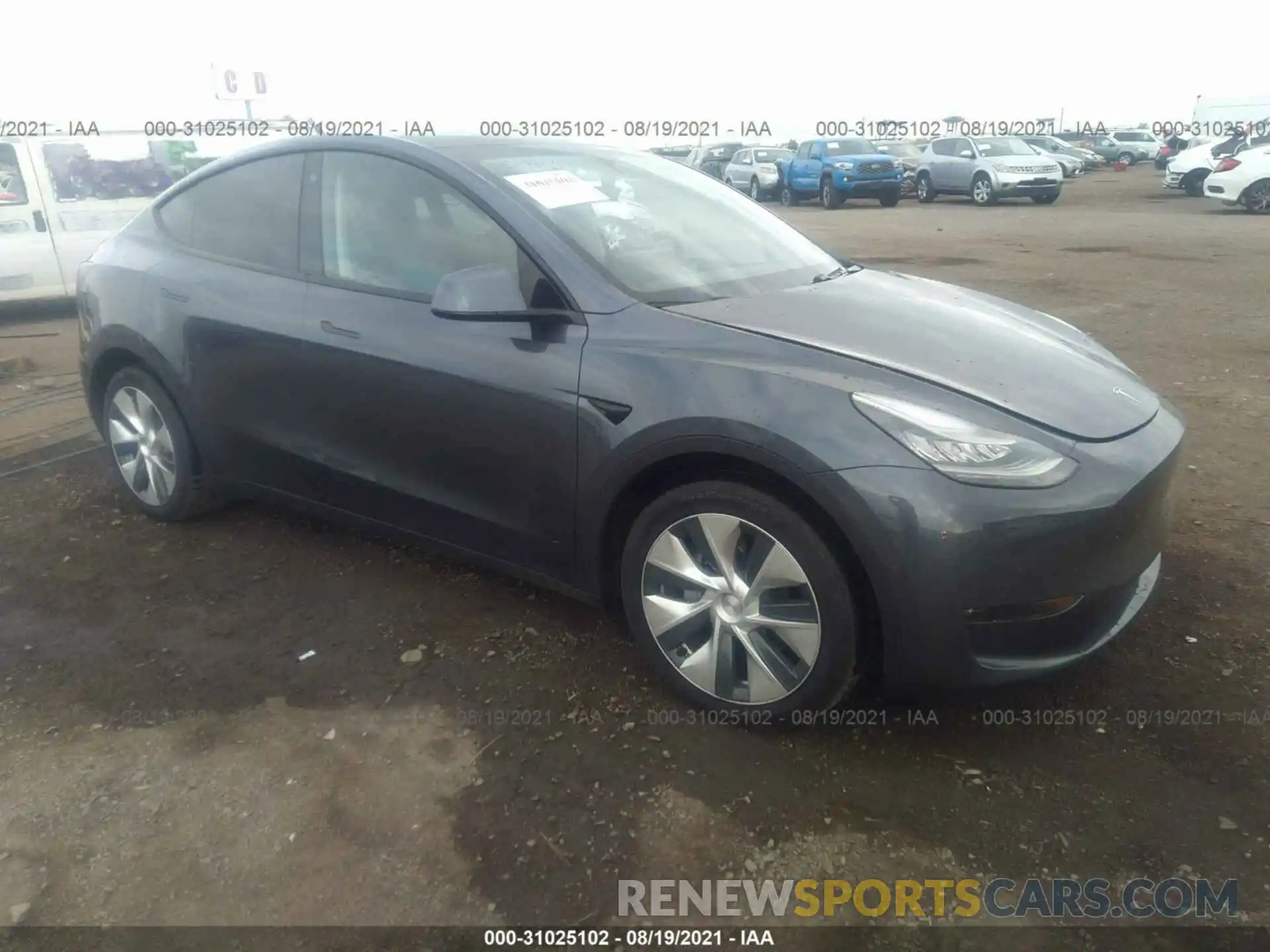 1 Фотография поврежденного автомобиля 5YJYGDEE2LF015082 TESLA MODEL Y 2020