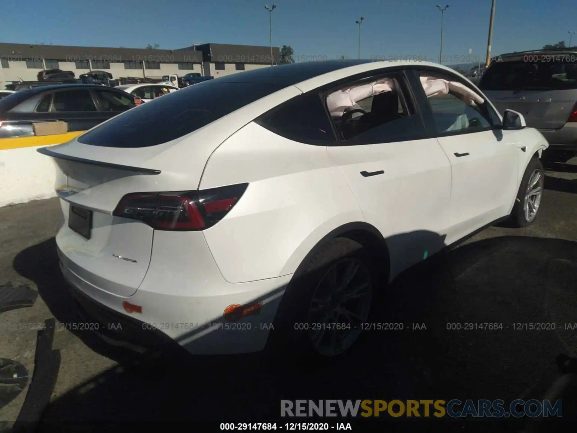 4 Фотография поврежденного автомобиля 5YJYGDEE2LF015275 TESLA MODEL Y 2020