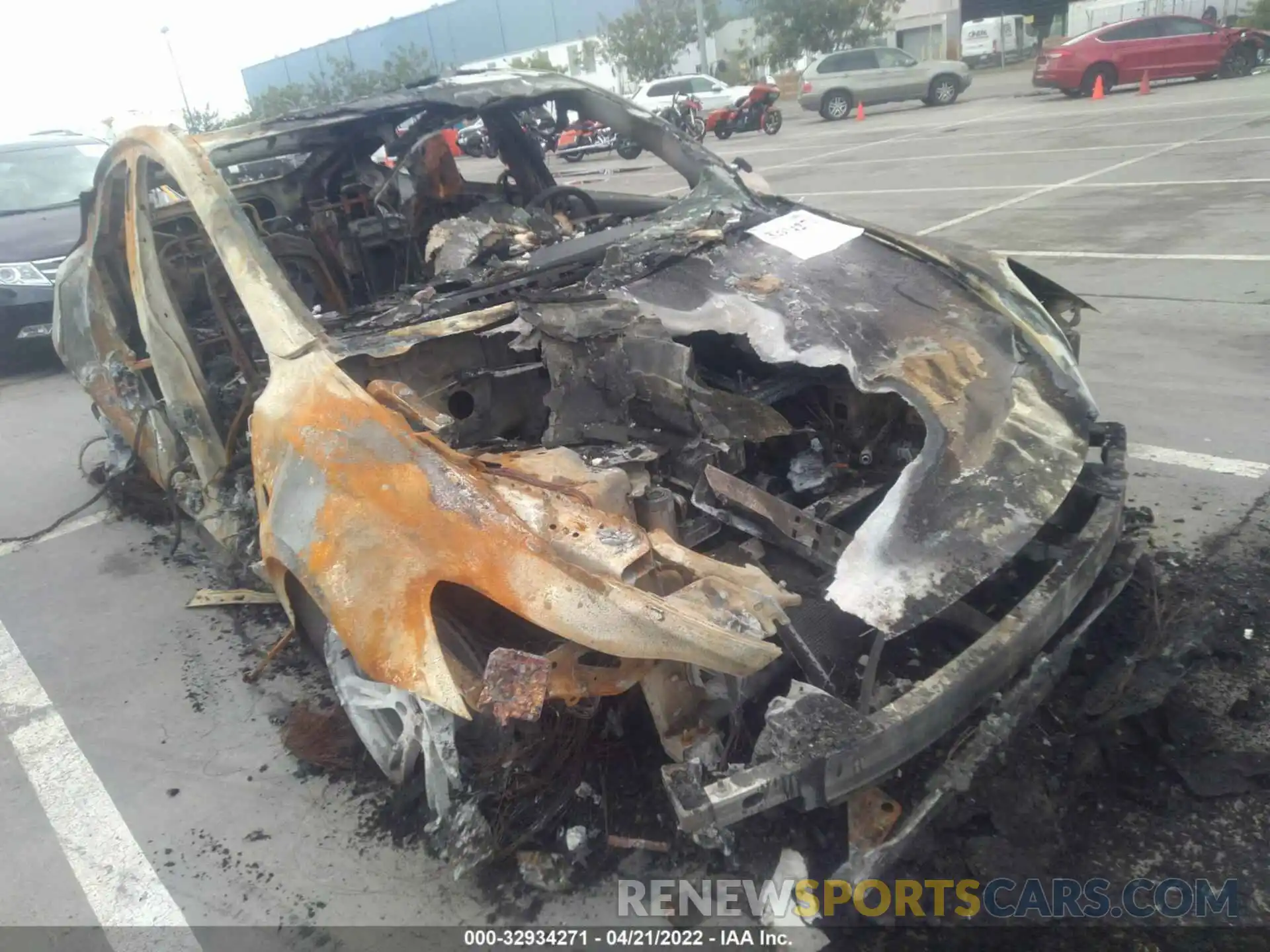 1 Photograph of a damaged car 5YJYGDEE2LF015423 TESLA MODEL Y 2020