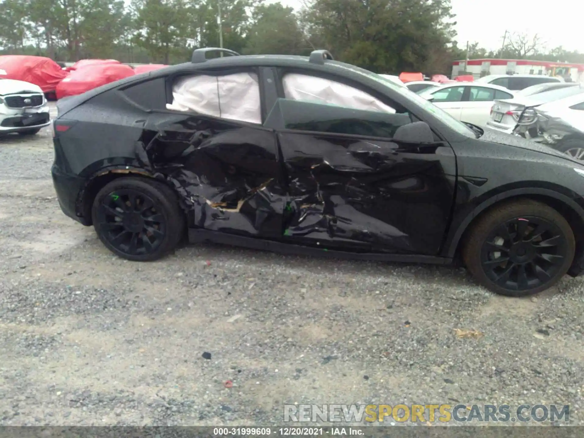 6 Photograph of a damaged car 5YJYGDEE2LF019021 TESLA MODEL Y 2020