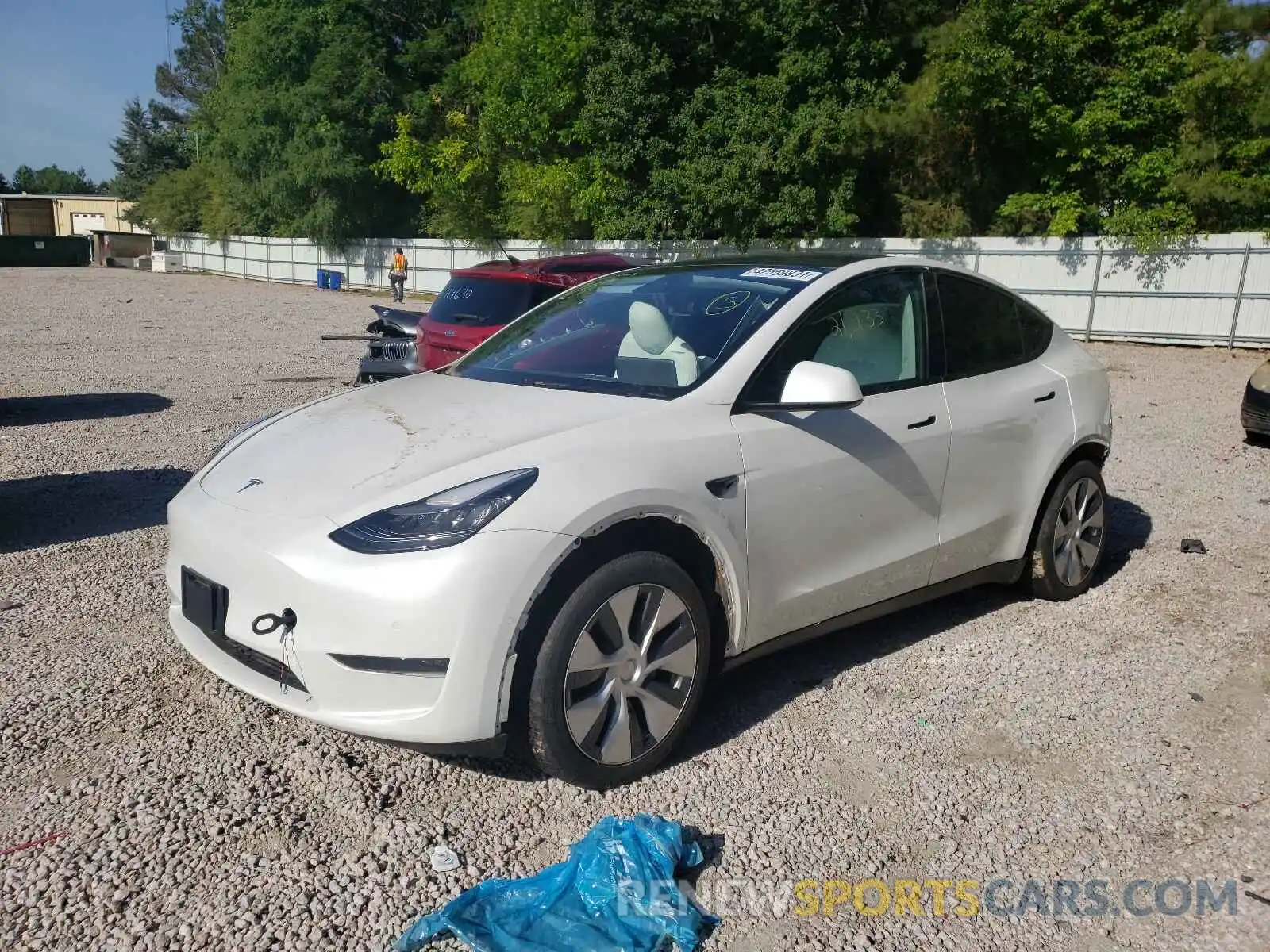 2 Photograph of a damaged car 5YJYGDEE2LF021190 TESLA MODEL Y 2020