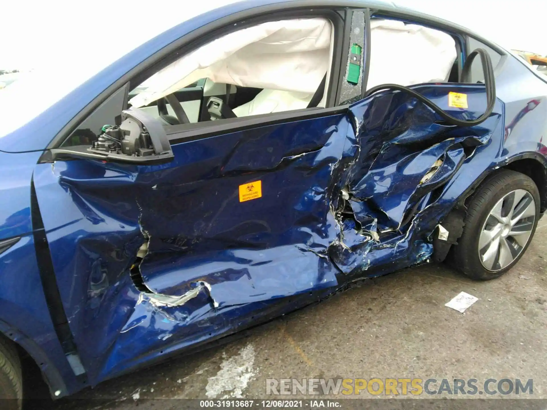 6 Photograph of a damaged car 5YJYGDEE2LF023750 TESLA MODEL Y 2020