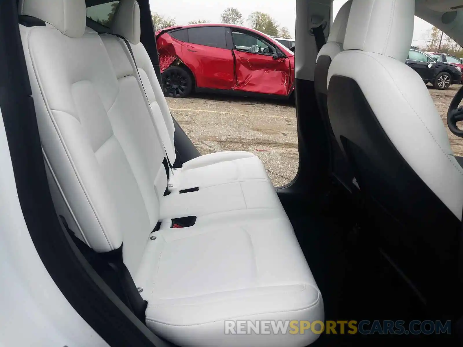 6 Photograph of a damaged car 5YJYGDEE2LF034294 TESLA MODEL Y 2020