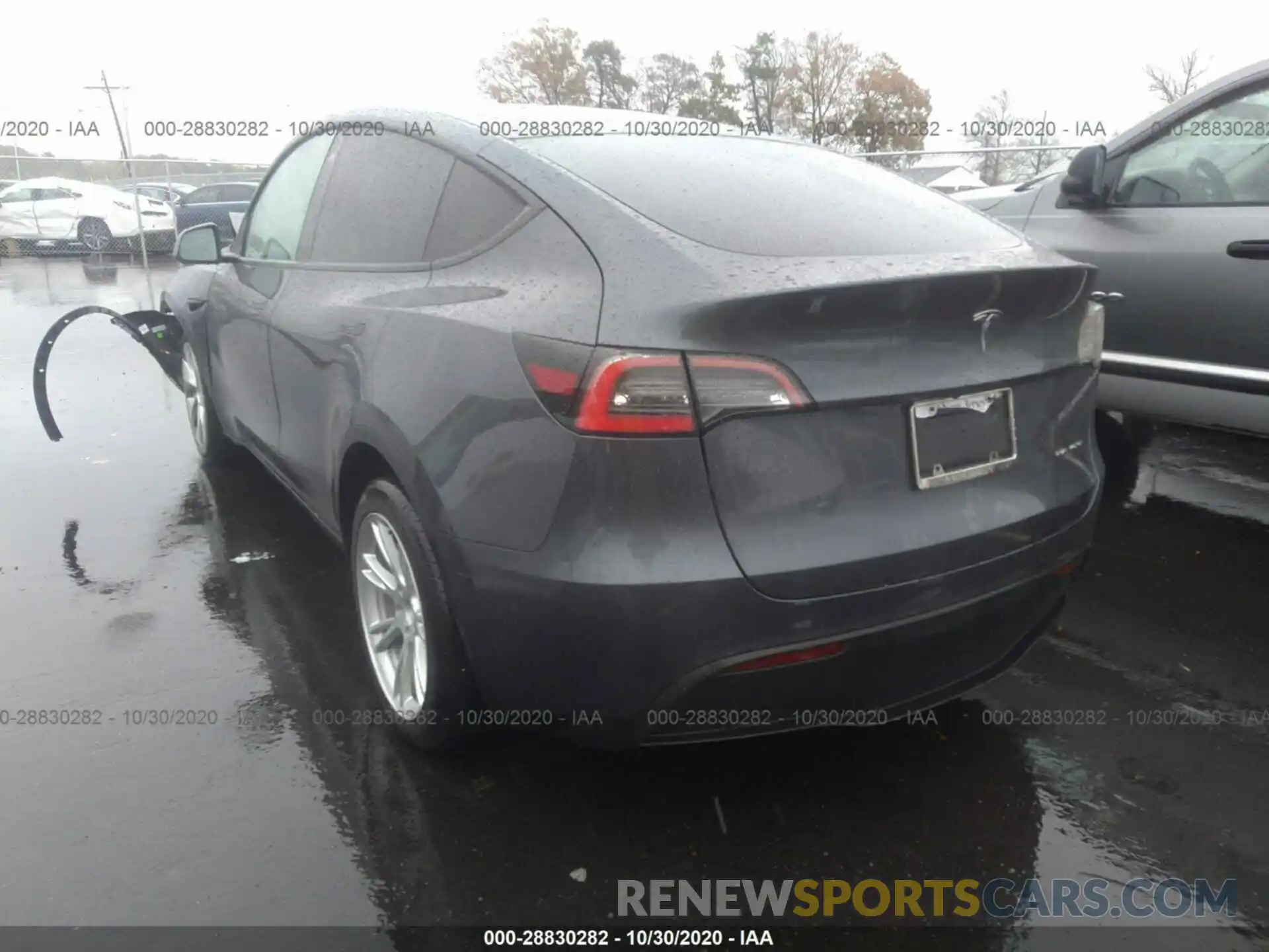 3 Photograph of a damaged car 5YJYGDEE2LF037745 TESLA MODEL Y 2020