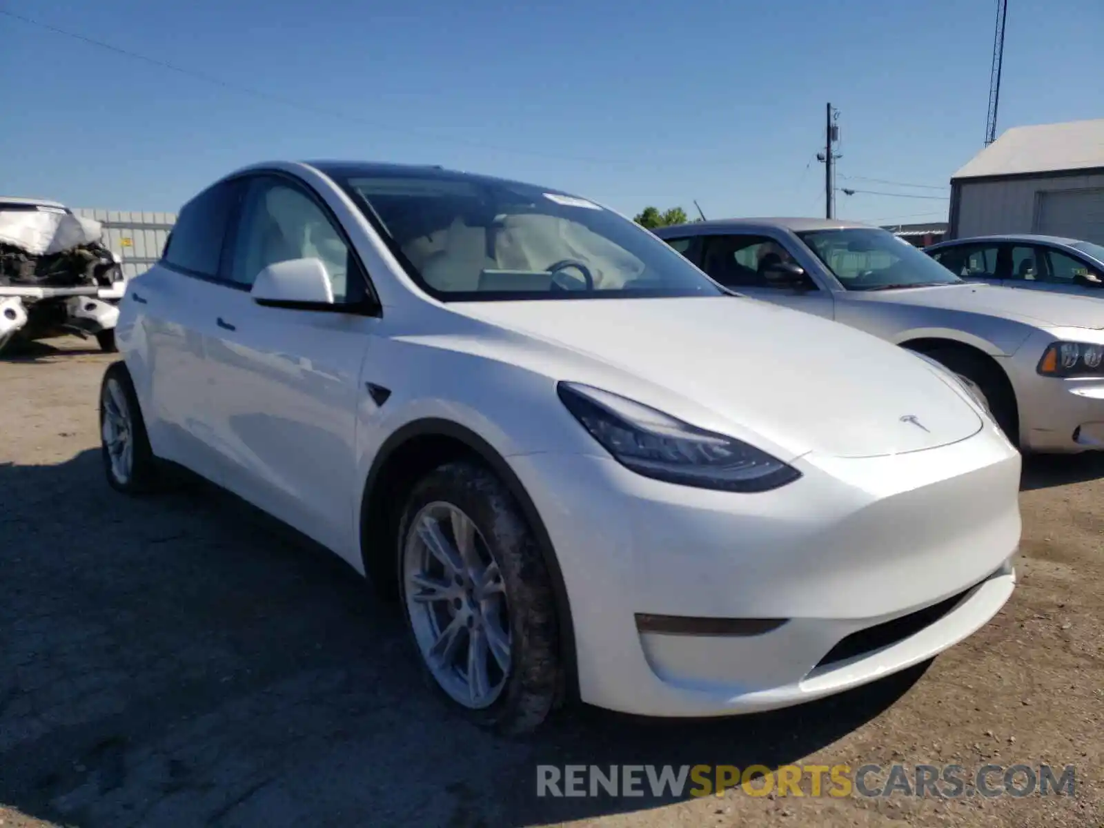 1 Фотография поврежденного автомобиля 5YJYGDEE2LF040824 TESLA MODEL Y 2020