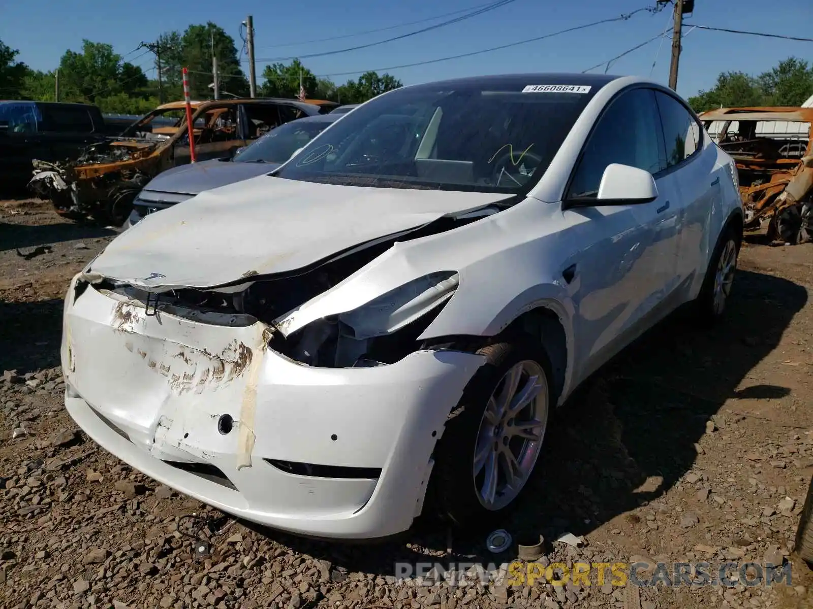 2 Photograph of a damaged car 5YJYGDEE2LF043822 TESLA MODEL Y 2020