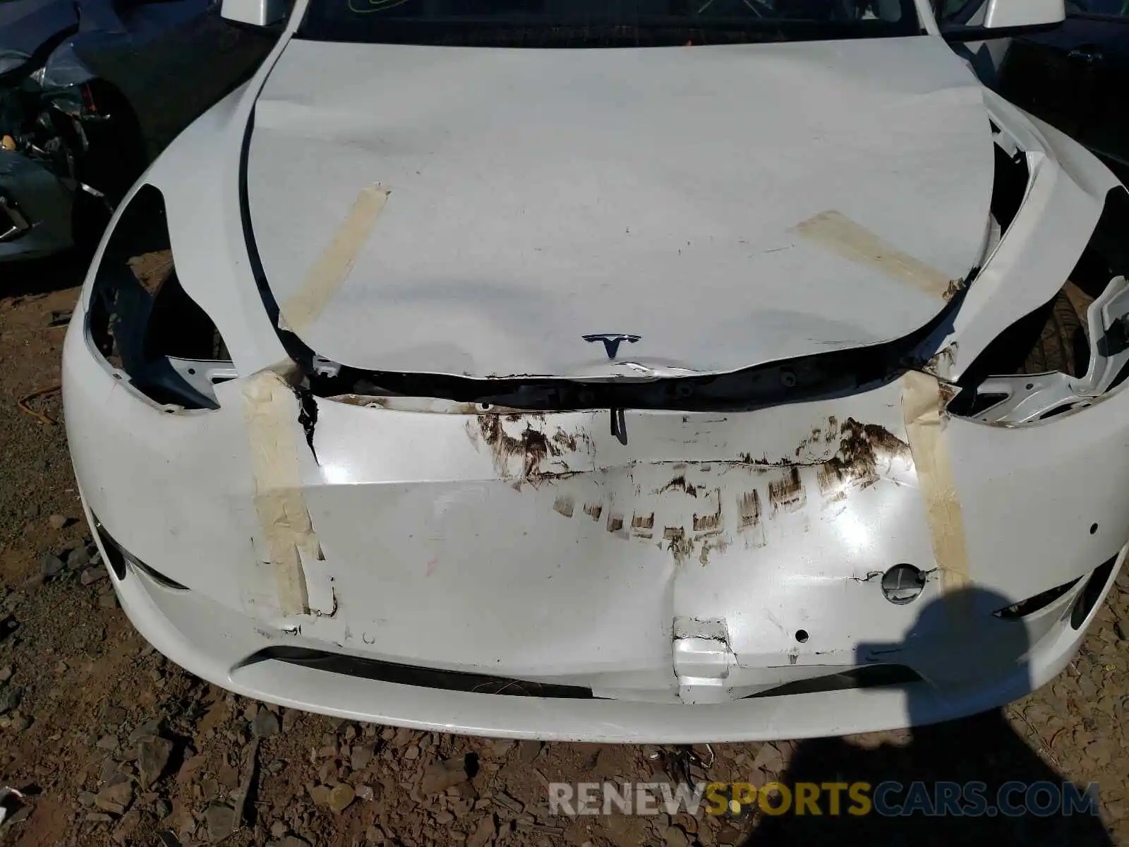 9 Photograph of a damaged car 5YJYGDEE2LF043822 TESLA MODEL Y 2020