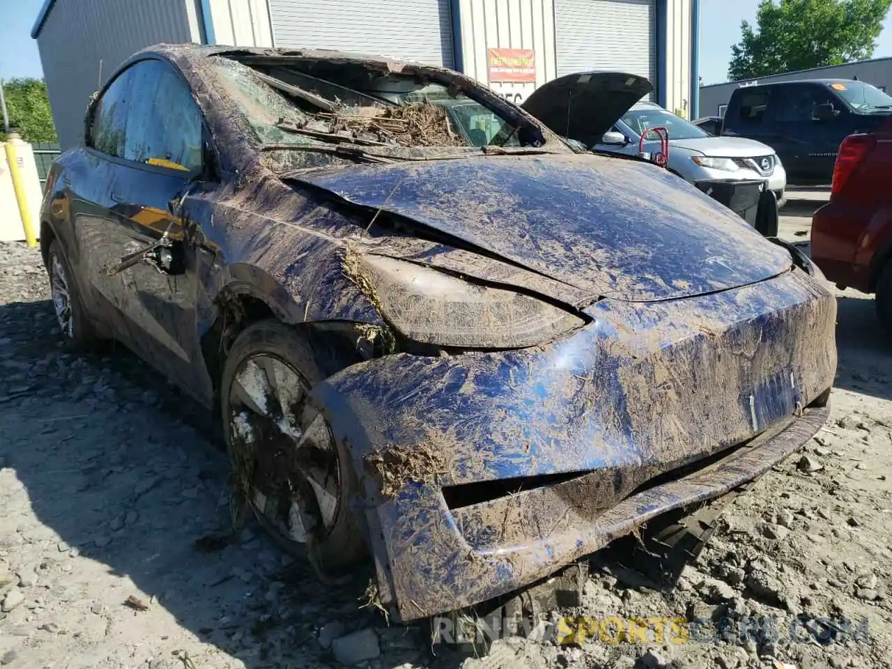 1 Фотография поврежденного автомобиля 5YJYGDEE2LF044002 TESLA MODEL Y 2020