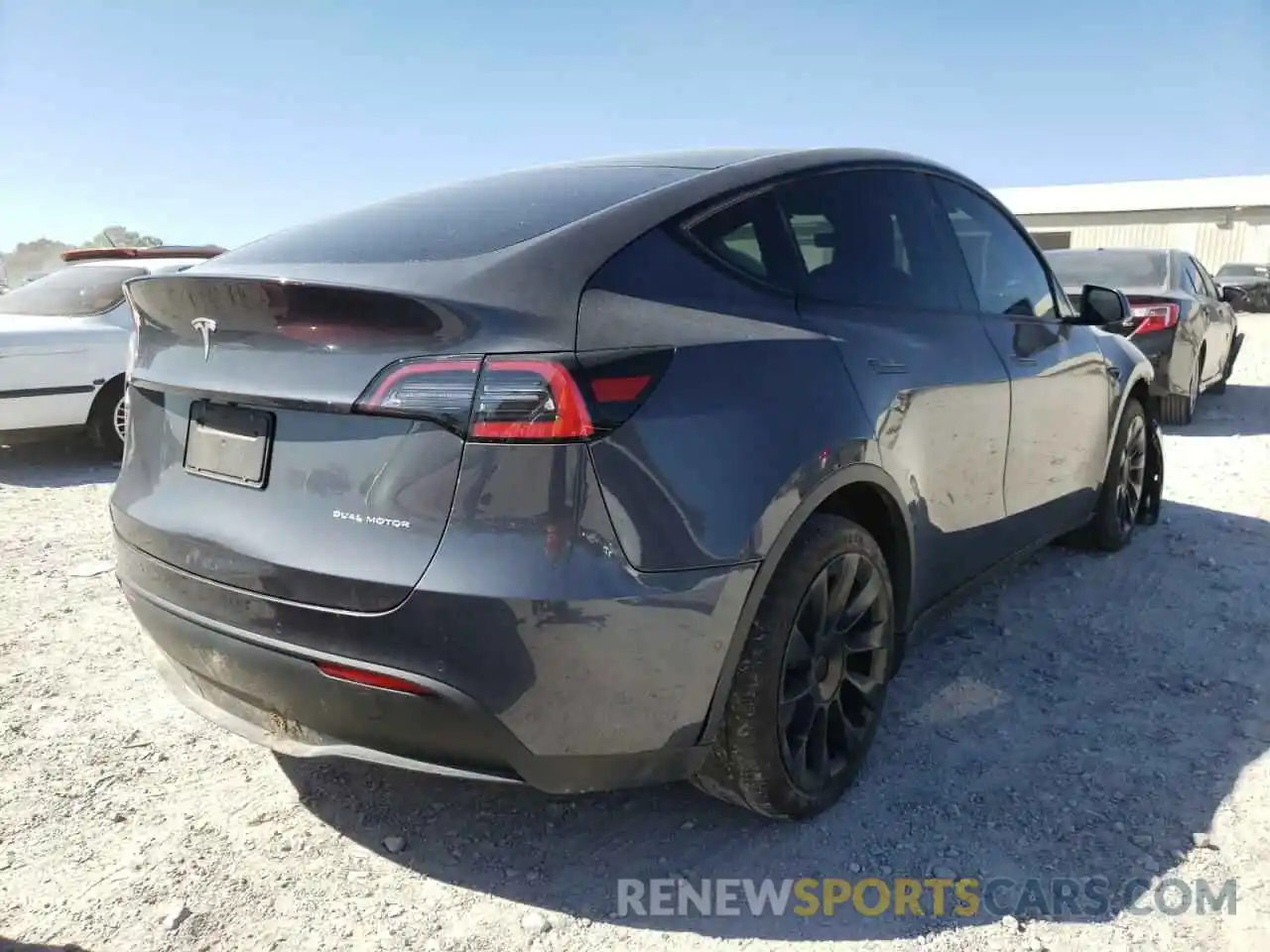 4 Фотография поврежденного автомобиля 5YJYGDEE2LF045425 TESLA MODEL Y 2020