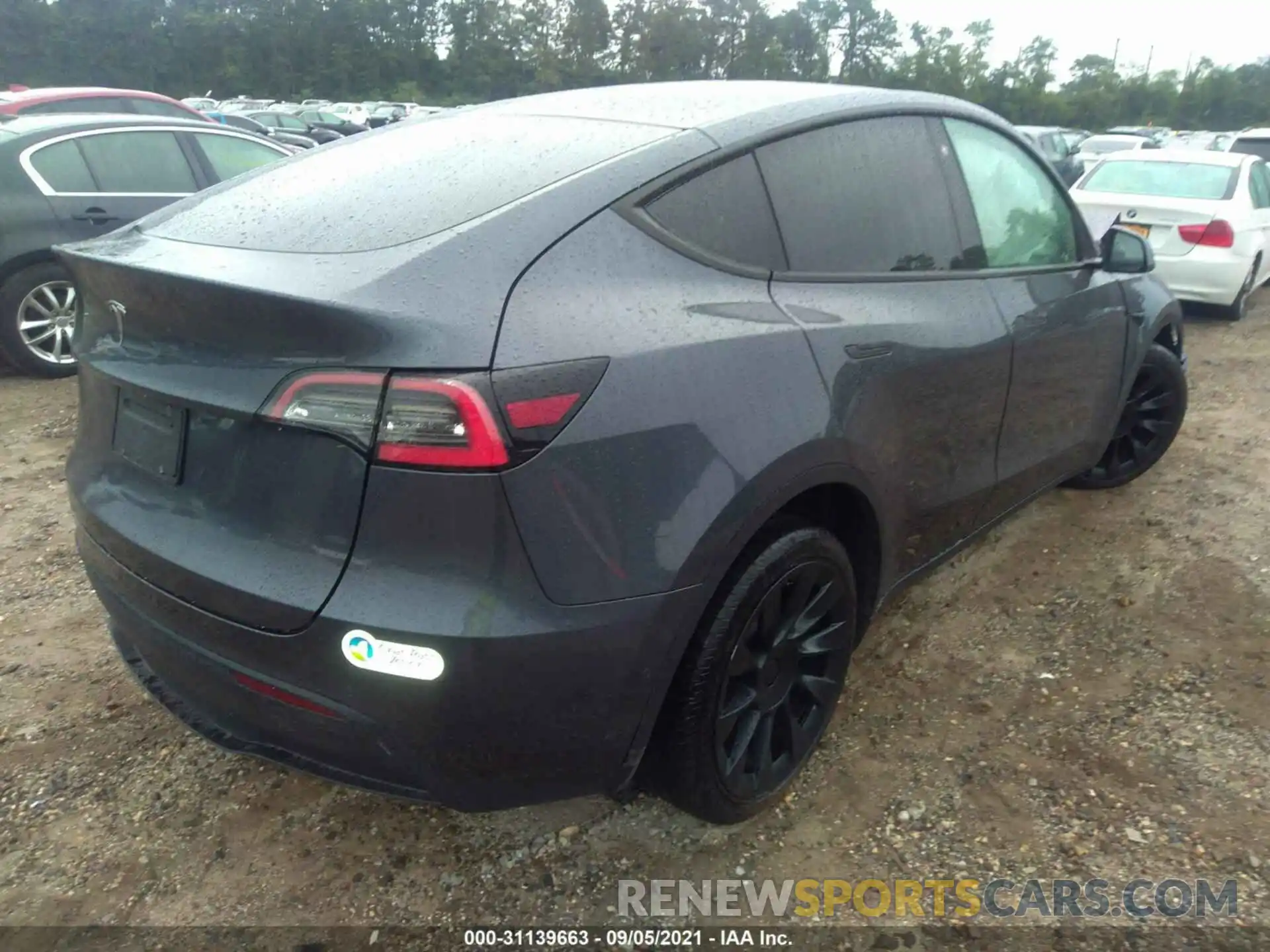 4 Фотография поврежденного автомобиля 5YJYGDEE2LF045621 TESLA MODEL Y 2020