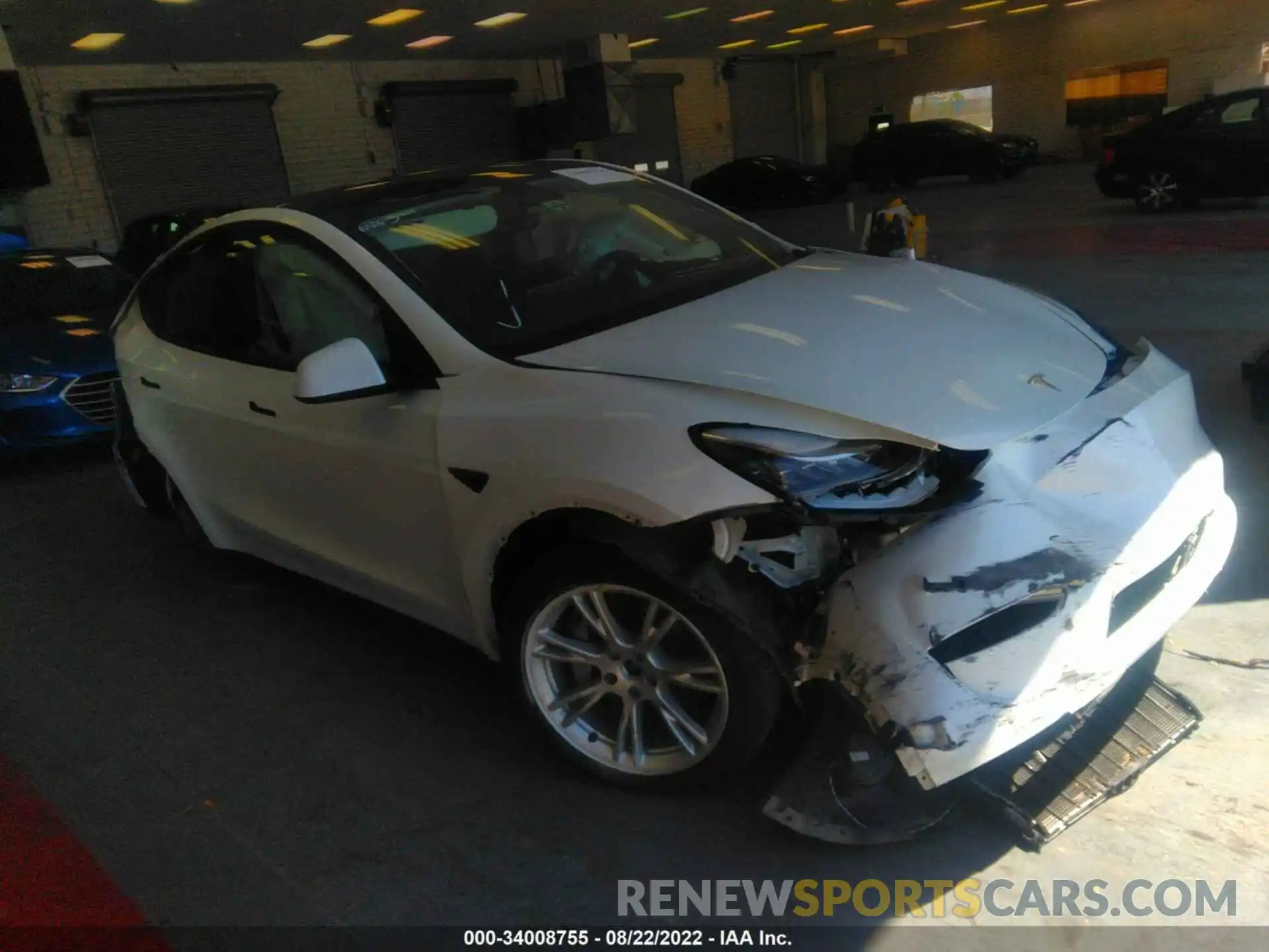 1 Photograph of a damaged car 5YJYGDEE2LF047725 TESLA MODEL Y 2020