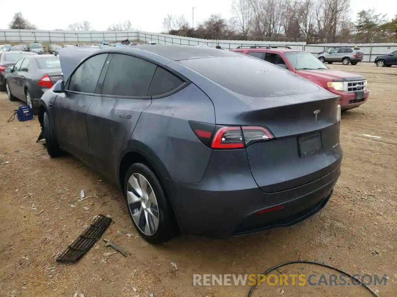 3 Photograph of a damaged car 5YJYGDEE2LF048115 TESLA MODEL Y 2020