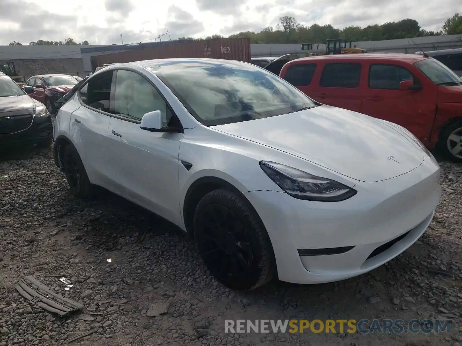 1 Photograph of a damaged car 5YJYGDEE2LF053119 TESLA MODEL Y 2020