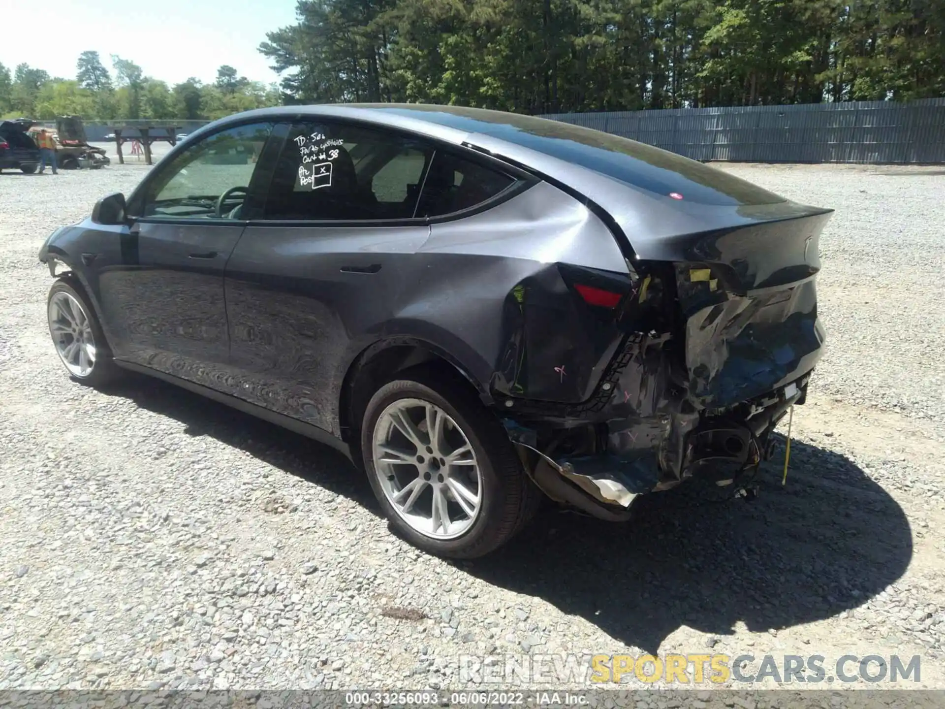 3 Photograph of a damaged car 5YJYGDEE3LF011722 TESLA MODEL Y 2020