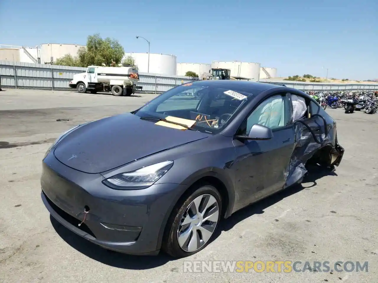 2 Photograph of a damaged car 5YJYGDEE3LF013342 TESLA MODEL Y 2020