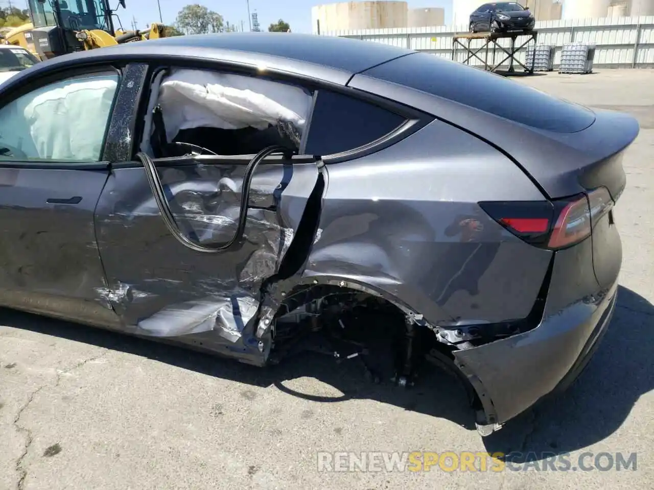 9 Photograph of a damaged car 5YJYGDEE3LF013342 TESLA MODEL Y 2020