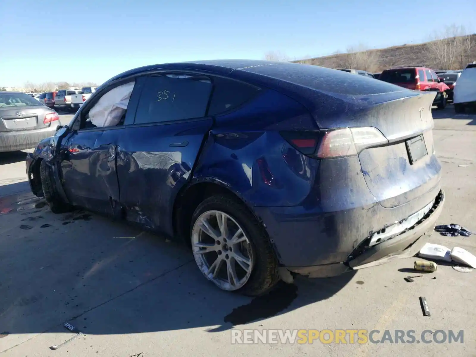 3 Photograph of a damaged car 5YJYGDEE3LF013423 TESLA MODEL Y 2020