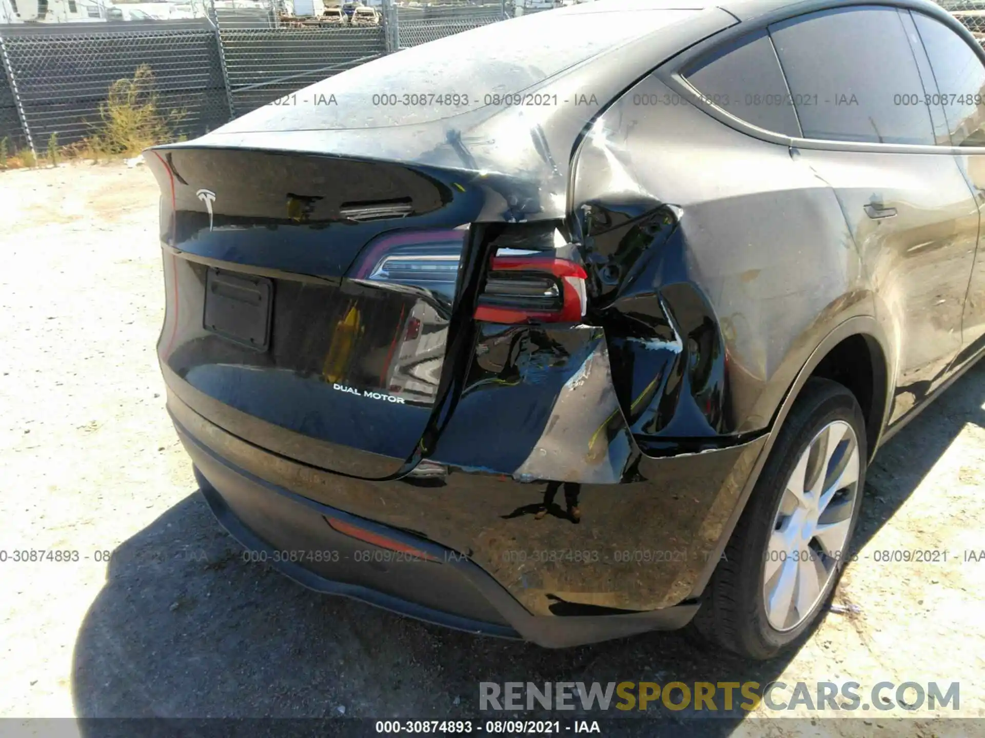 6 Photograph of a damaged car 5YJYGDEE3LF018461 TESLA MODEL Y 2020