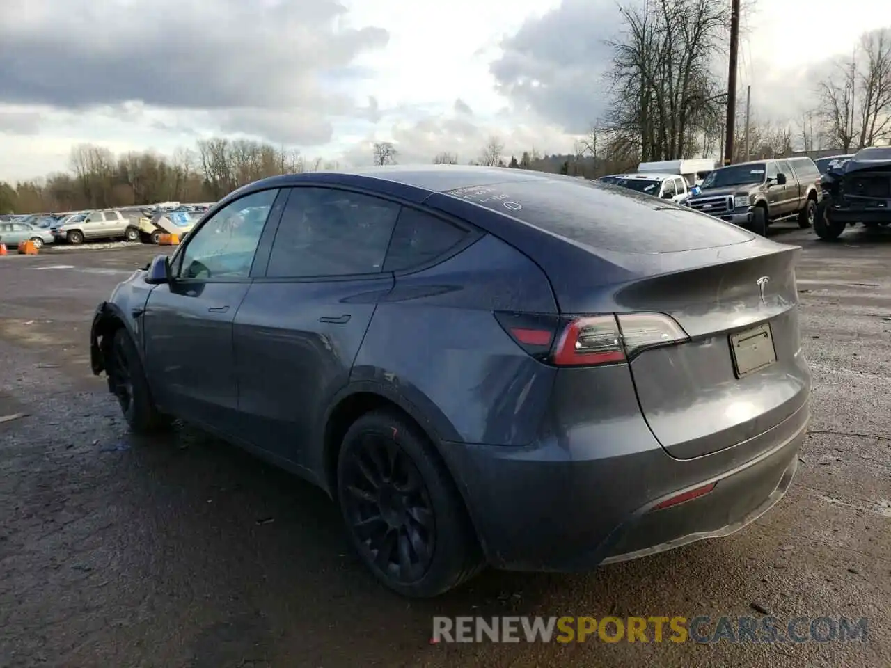 3 Photograph of a damaged car 5YJYGDEE3LF022509 TESLA MODEL Y 2020